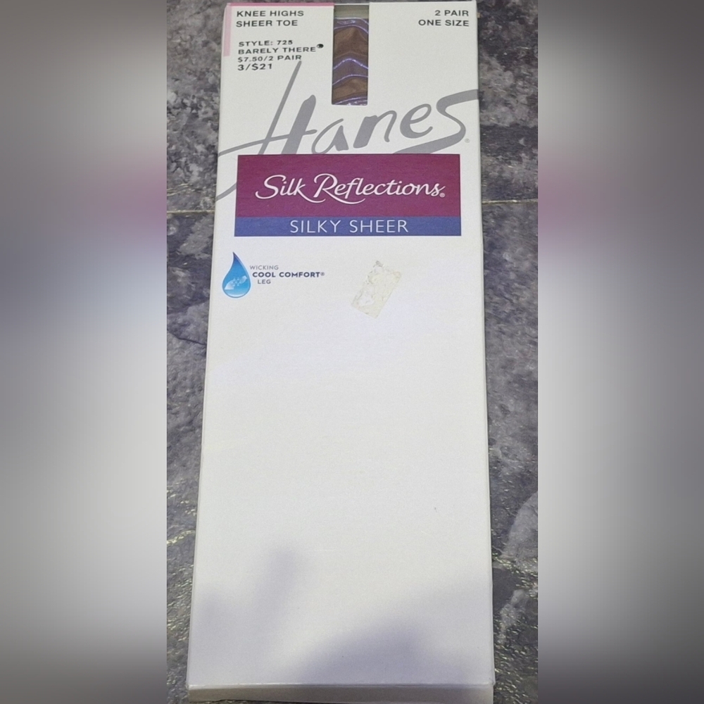 Hanes Silk Reflections Silky Sheer Knee Highs with Reinforced Toe, 2-Pairs.